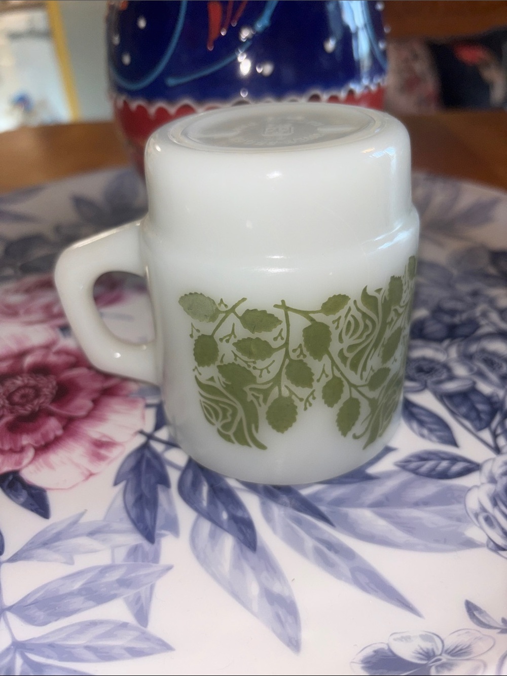Anchor Hocking White Milk Glass Mug with Green Leaf Vine Design